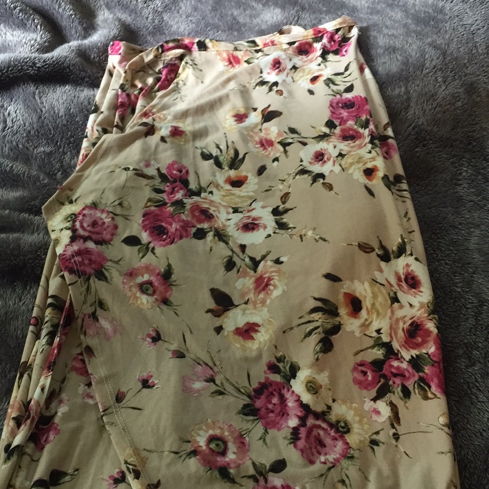 Floral wrap Charlotte Russe maxi skirt